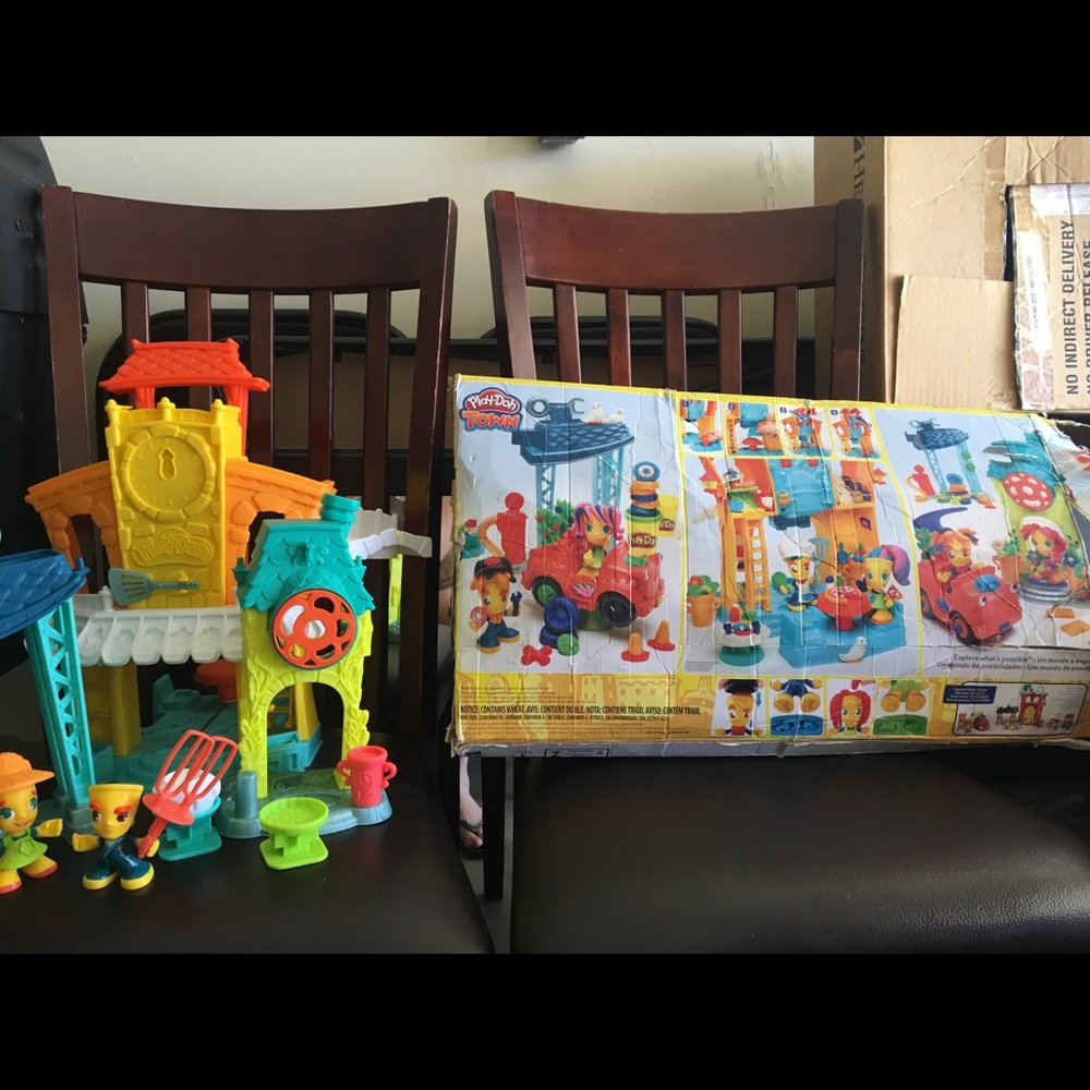 PLAY DOUGH TOWN play set